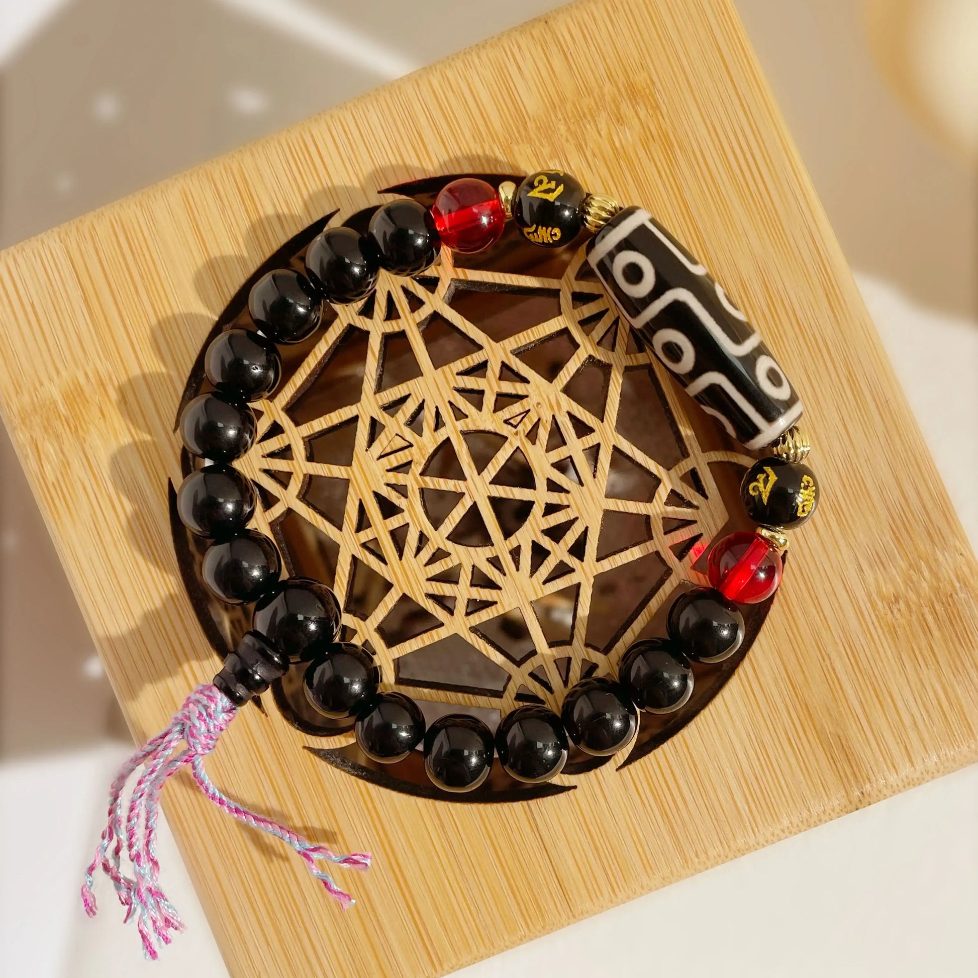 Ancient Tibetan Dzi Bracelet to Amplify Luck & Deflect Negativity - MystiCrystals