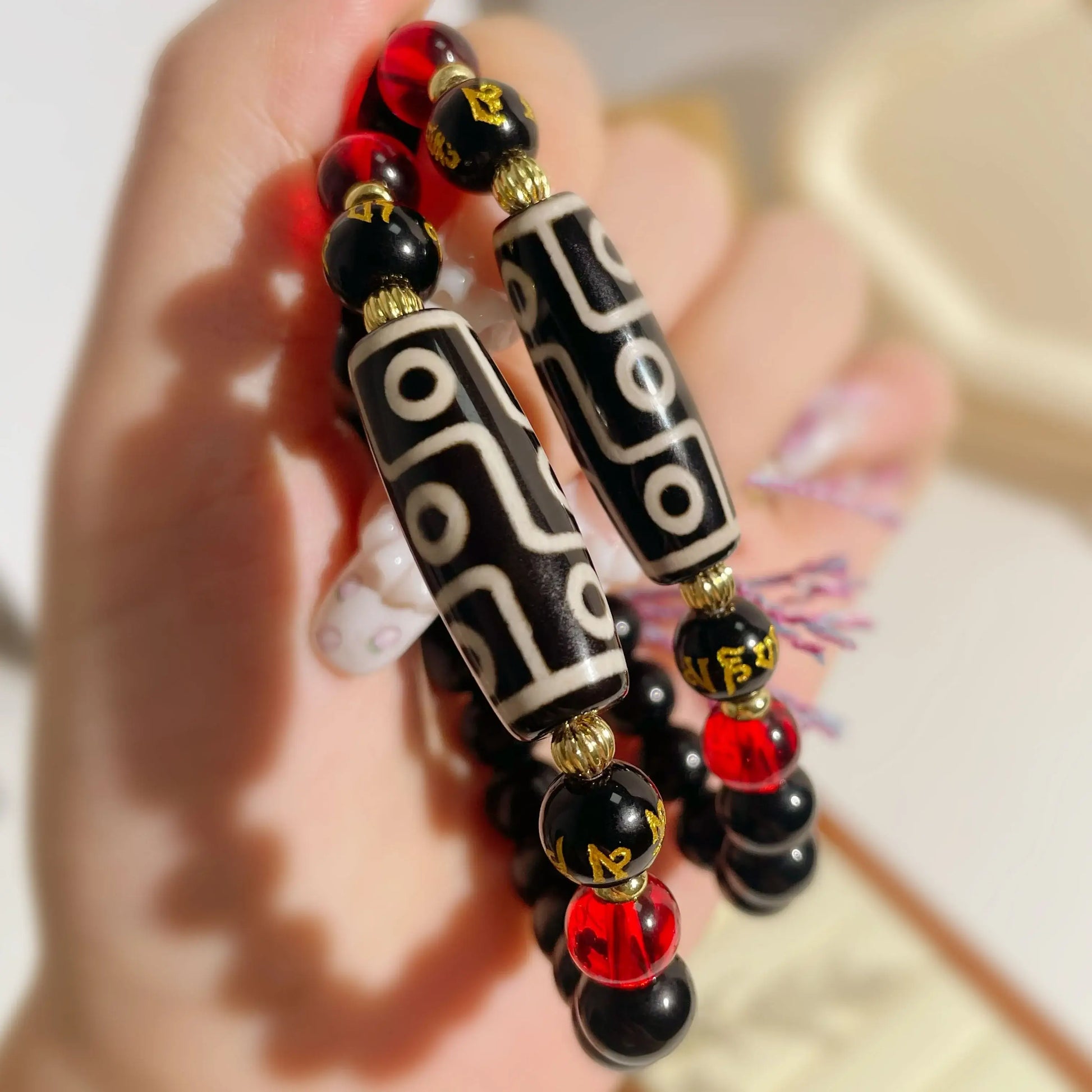 Ancient Tibetan Dzi Bracelet to Amplify Luck & Deflect Negativity - MystiCrystals