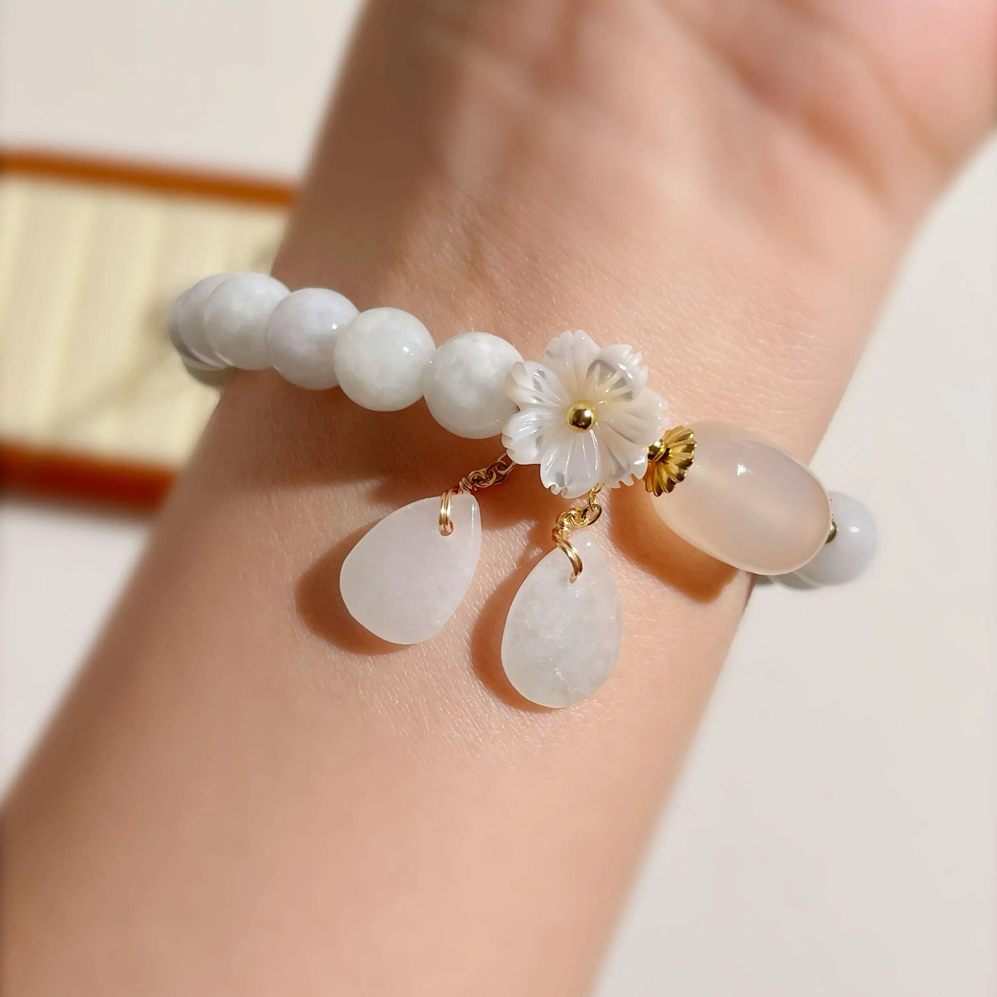 White Jade Aura Cleansing & Peace Bracelet - MystiCrystals